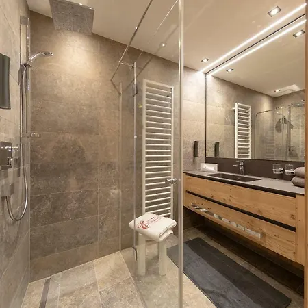 Edenlehen Apartman *